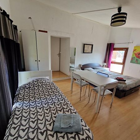 Vendegies-sur-Ecaillon Studio, Chambres, Appartement, Gite מראה חיצוני תמונה