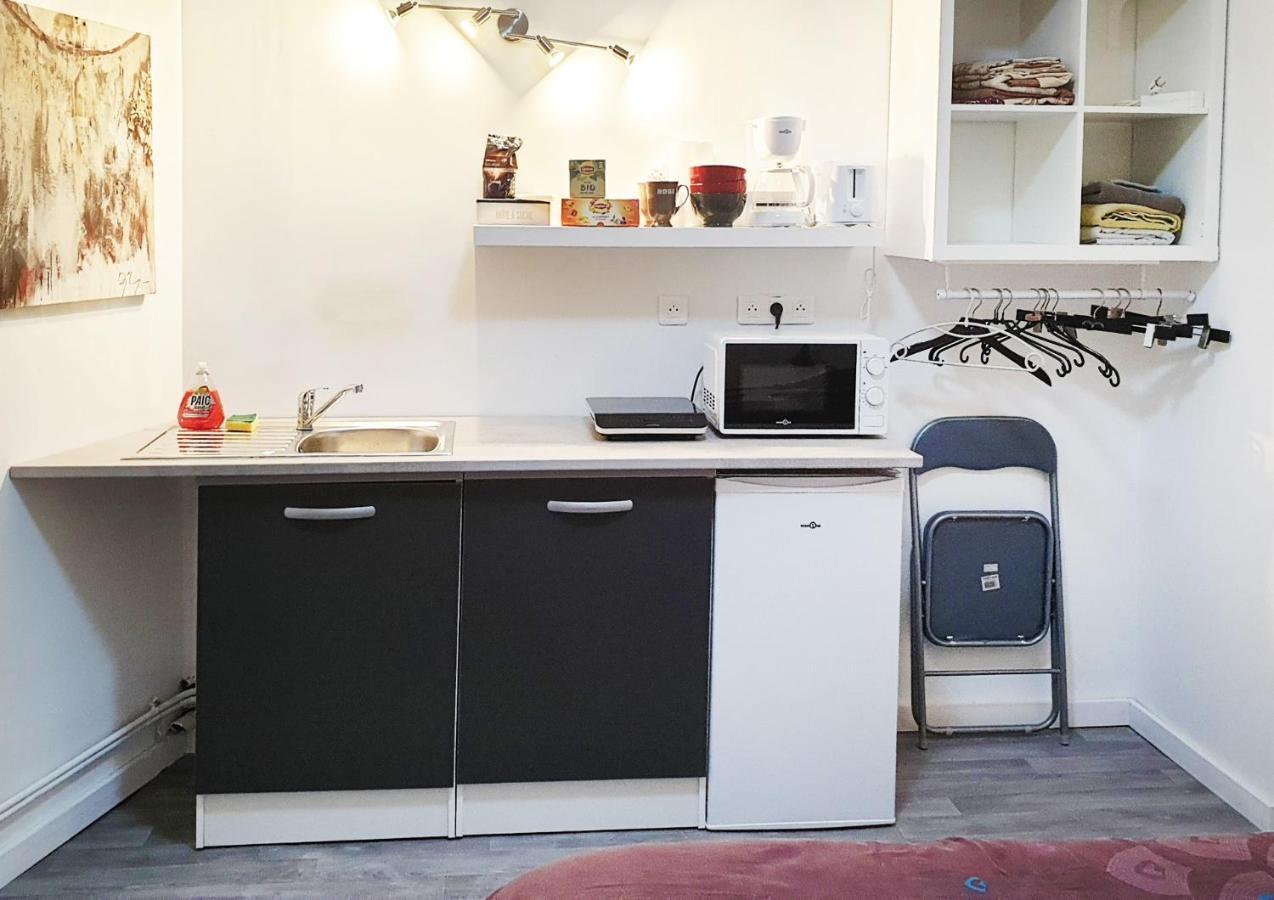 Vendegies-sur-Ecaillon Studio, Chambres, Appartement, Gite מראה חיצוני תמונה